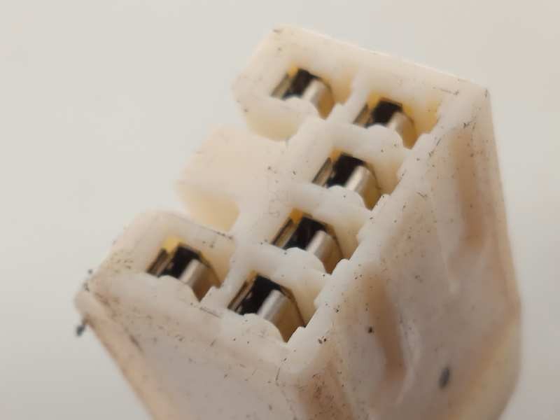 Recambio de cerradura puerta trasera derecha para mazda cx-7 (er) sportive referencia OEM IAM EH1472310D  