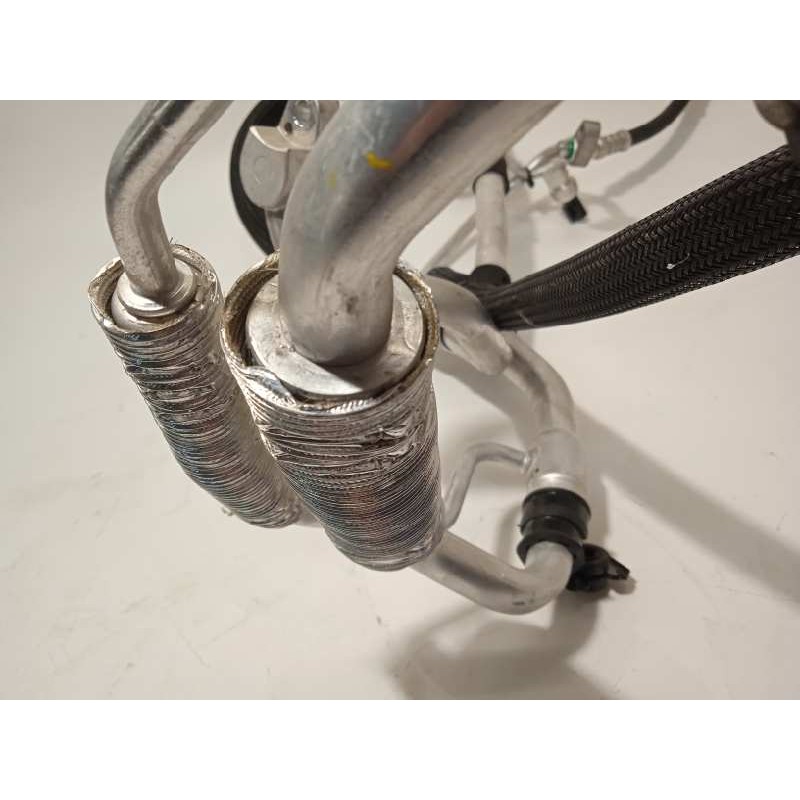 Recambio de tubos aire acondicionado para hyundai i30 (pd) 1.0 tgdi cat referencia OEM IAM 97775G4450  