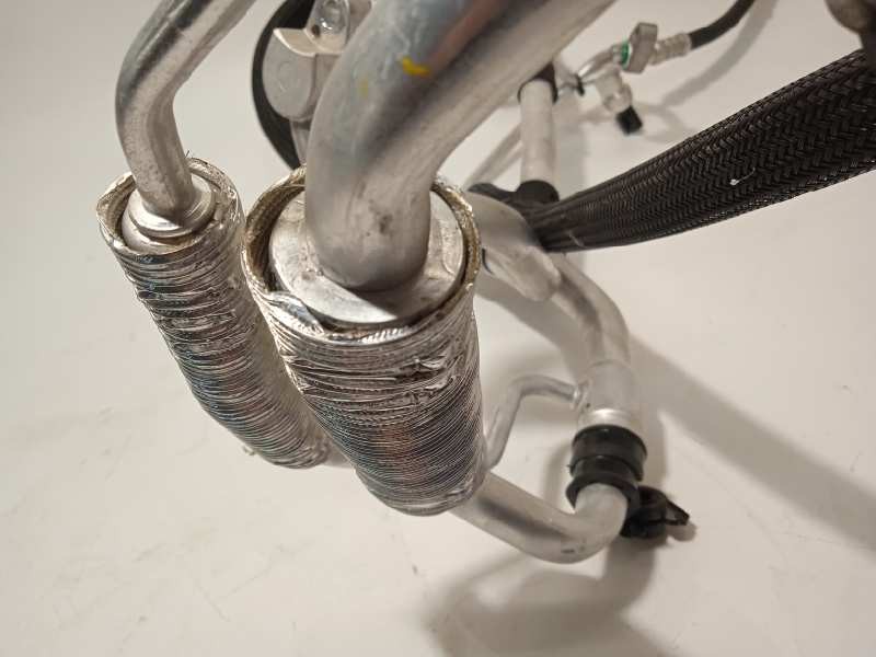 Recambio de tubos aire acondicionado para hyundai i30 (pd) 1.0 tgdi cat referencia OEM IAM 97775G4450  