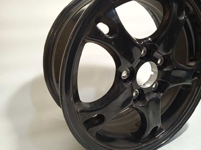 Recambio de llanta para kia niro referencia OEM IAM 52910G5120  