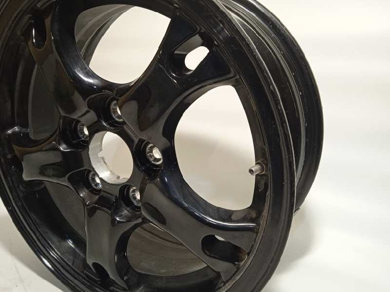 Recambio de llanta para kia niro referencia OEM IAM 52910G5120  