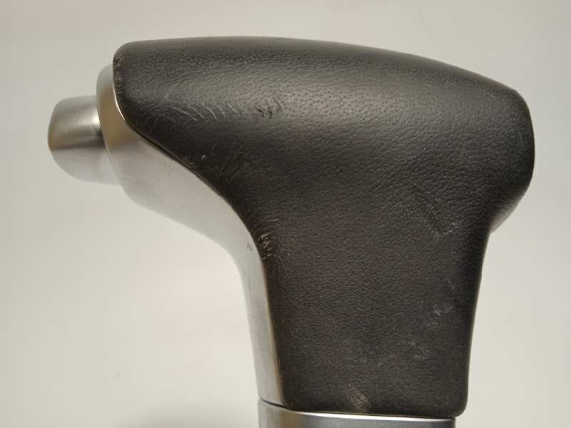 Recambio de palanca cambio para kia niro referencia OEM IAM 46701D4430 46790G5100 46700G5100