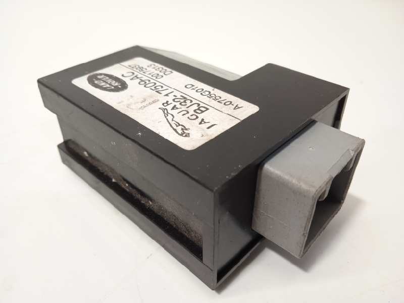 Recambio de modulo electronico para land rover evoque dynamic referencia OEM IAM BJ3217509AC  LR033016