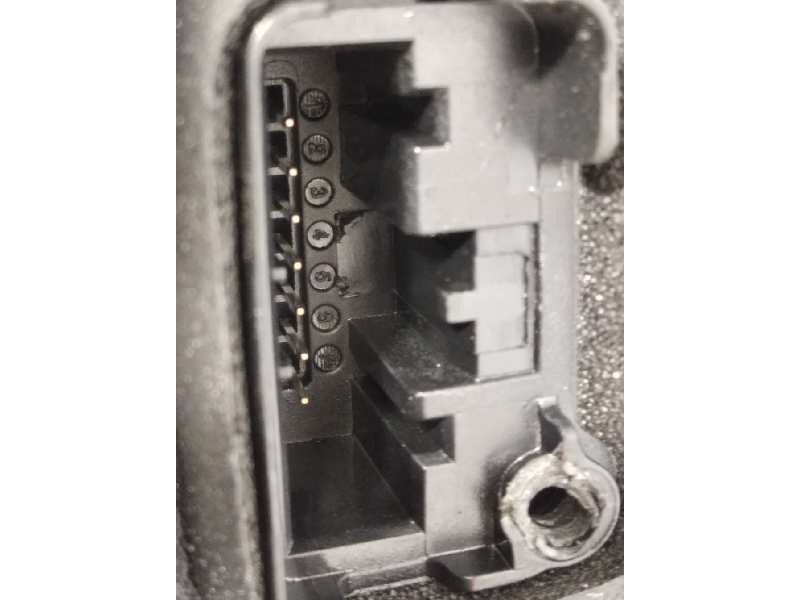 Recambio de cerradura puerta delantera derecha para seat leon (5f1) 1.6 tdi referencia OEM IAM 5K2837016D  