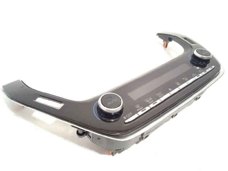 Recambio de mando climatizador para toyota corolla (e21) hybrid active referencia OEM IAM 5590002E10  