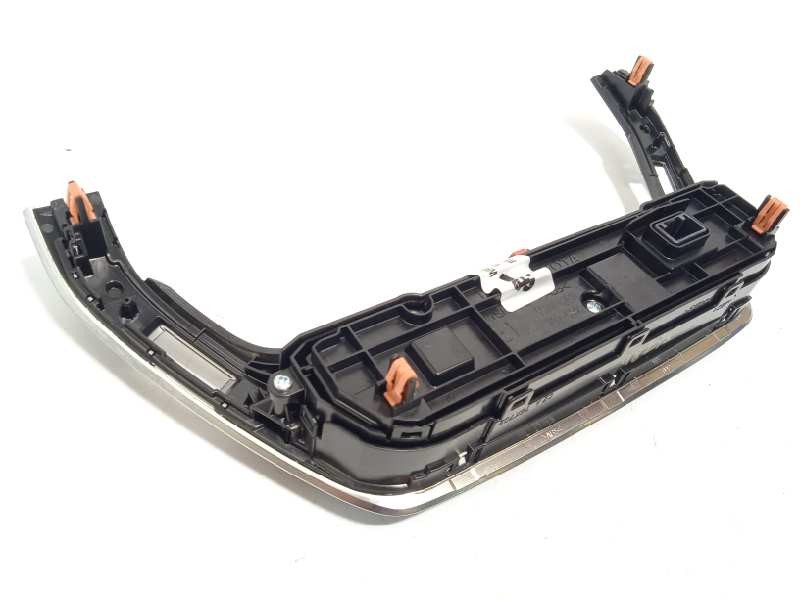Recambio de mando climatizador para toyota corolla (e21) hybrid active referencia OEM IAM 5590002E10  