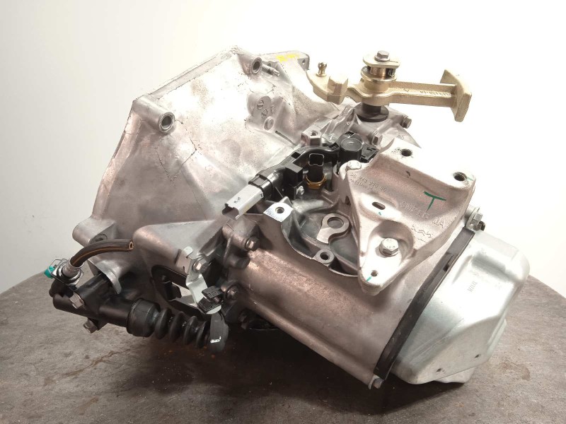 Recambio de caja cambios para peugeot 208 (p2) active referencia OEM IAM 20A730  9845215880