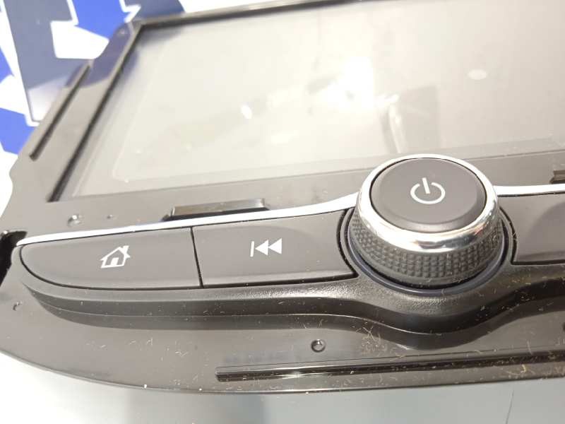 Recambio de pantalla multifuncion para opel crossland x excellence referencia OEM IAM 39152905 555343750 9827550880