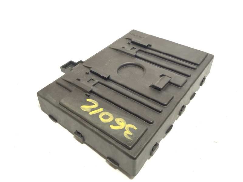 Recambio de modulo electronico para mazda 2 lim. (de) 1.3 16v cat referencia OEM IAM DP7567560  