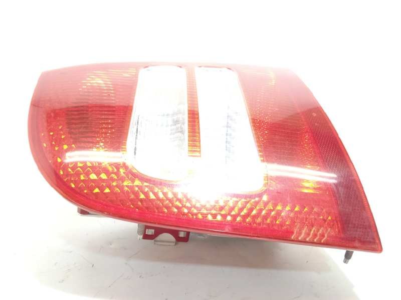 Recambio de piloto trasero izquierdo para skoda octavia berlina (1u2) classic referencia OEM IAM 1U6945095  1U6945111