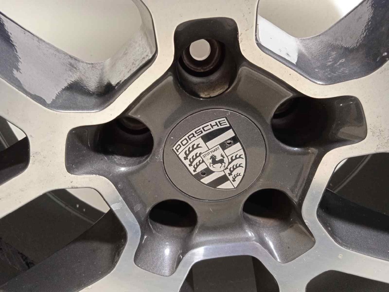 Recambio de llanta para porsche macan (typ ) s diesel referencia OEM IAM 95B601025BQ 95B601025BQOC6 95B601025BGOC6