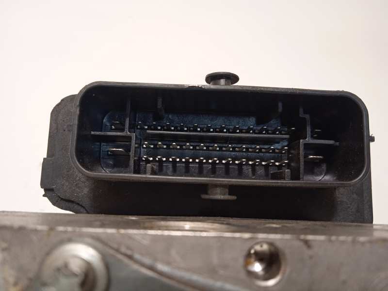 Recambio de abs para toyota auris active referencia OEM IAM 4454002500 0265956014 269637