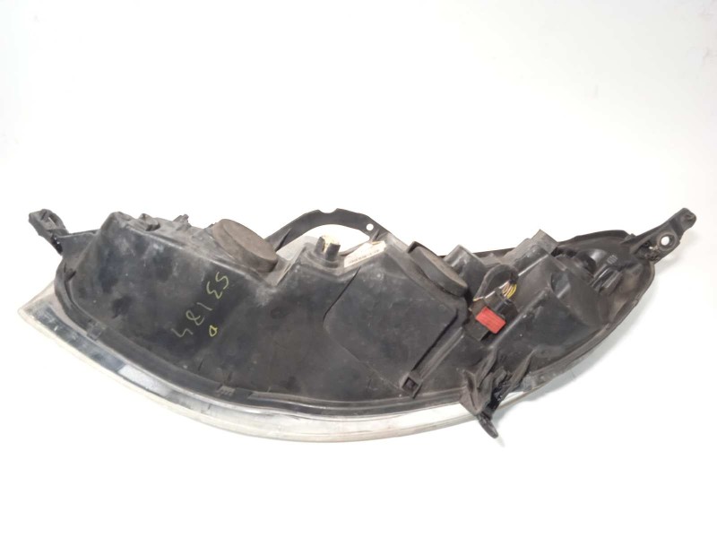 Recambio de faro derecho para peugeot 407 st sport referencia OEM IAM 9660235980  