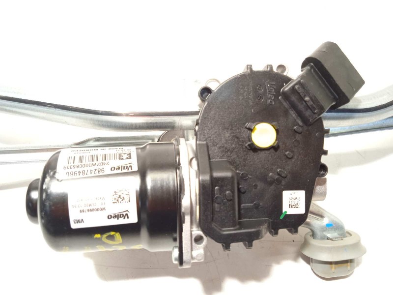 Recambio de motor limpia delantero para peugeot 208 (p2) active referencia OEM IAM 9824784980  