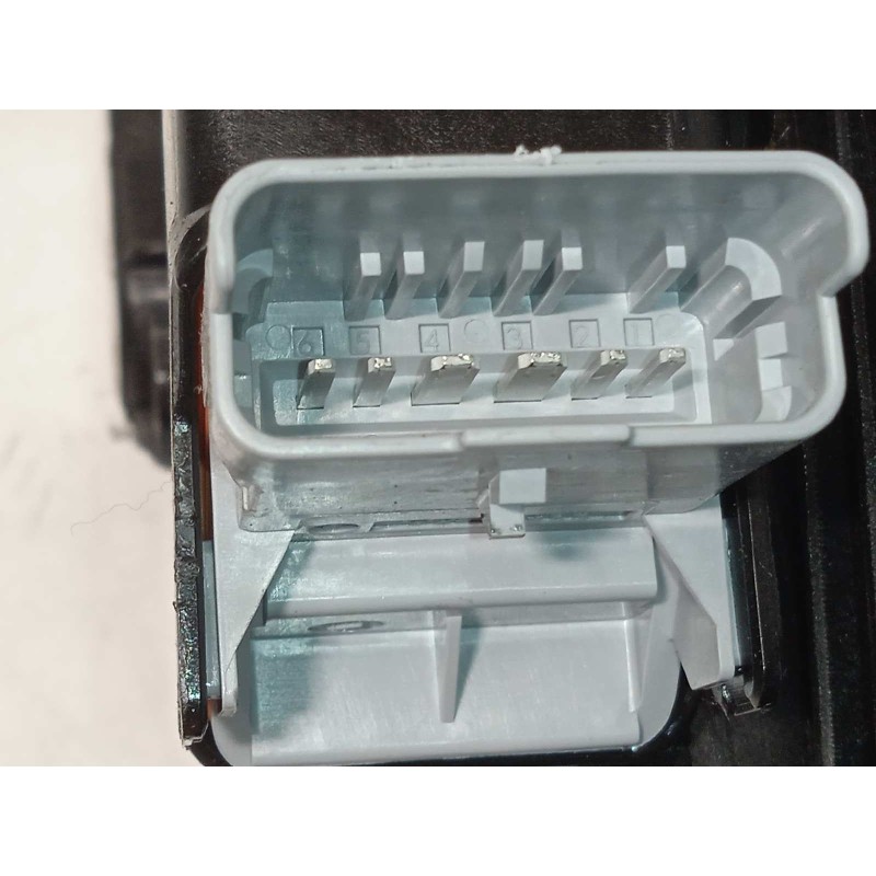 Recambio de elevalunas trasero derecho para peugeot 208 (p2) active referencia OEM IAM 9829045580  