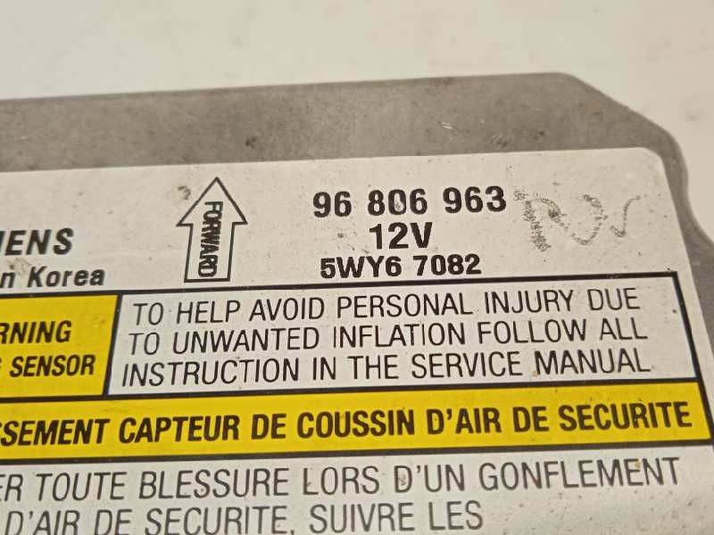 Recambio de centralita airbag para chevrolet aveo sedán 1.4 cat referencia OEM IAM 96806963  5WY67082