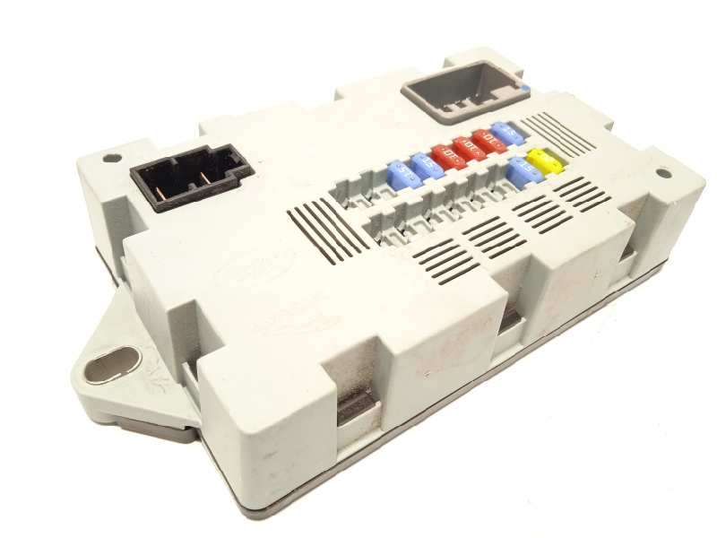 CAJA RELES / FUSIBLES CPLA14Q073AA LR041091 