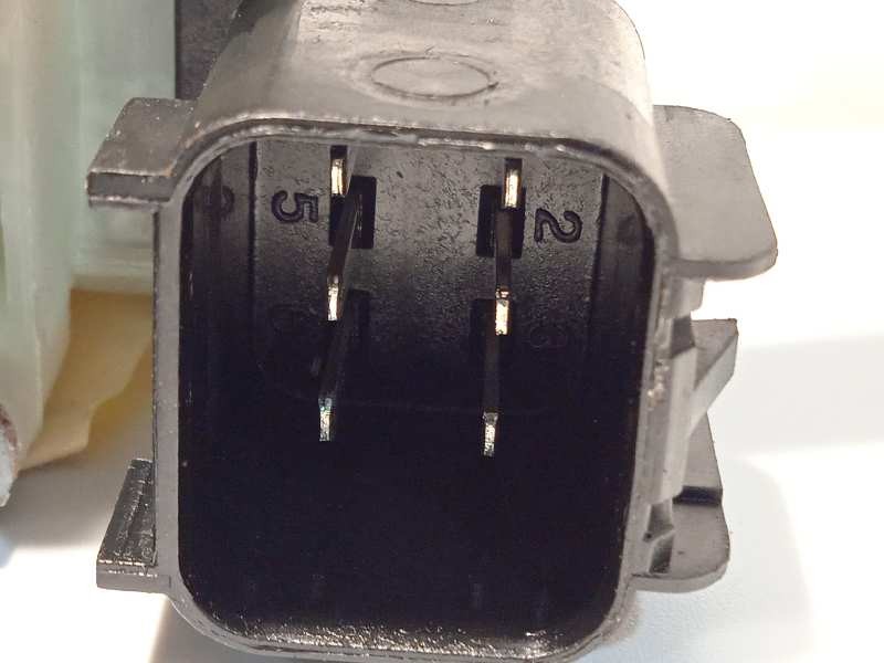 Recambio de elevalunas trasero izquierdo para ford tourneo connect trend referencia OEM IAM DT11K27001AD  2485403