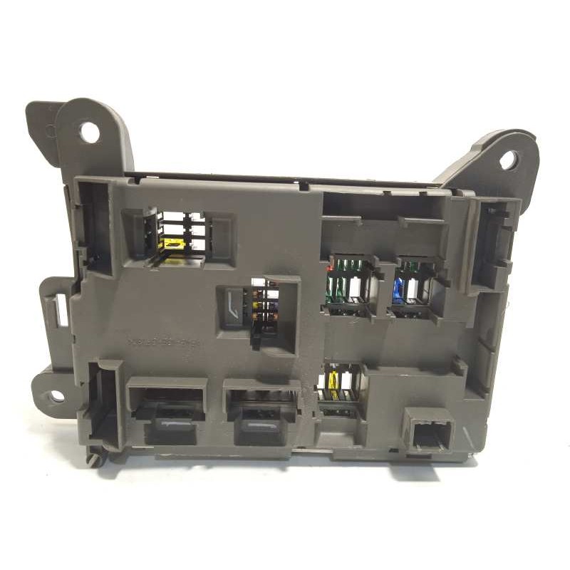 Recambio de caja reles / fusibles para bmw x6 (e71) 5.0i referencia OEM IAM 6931687  61146931687