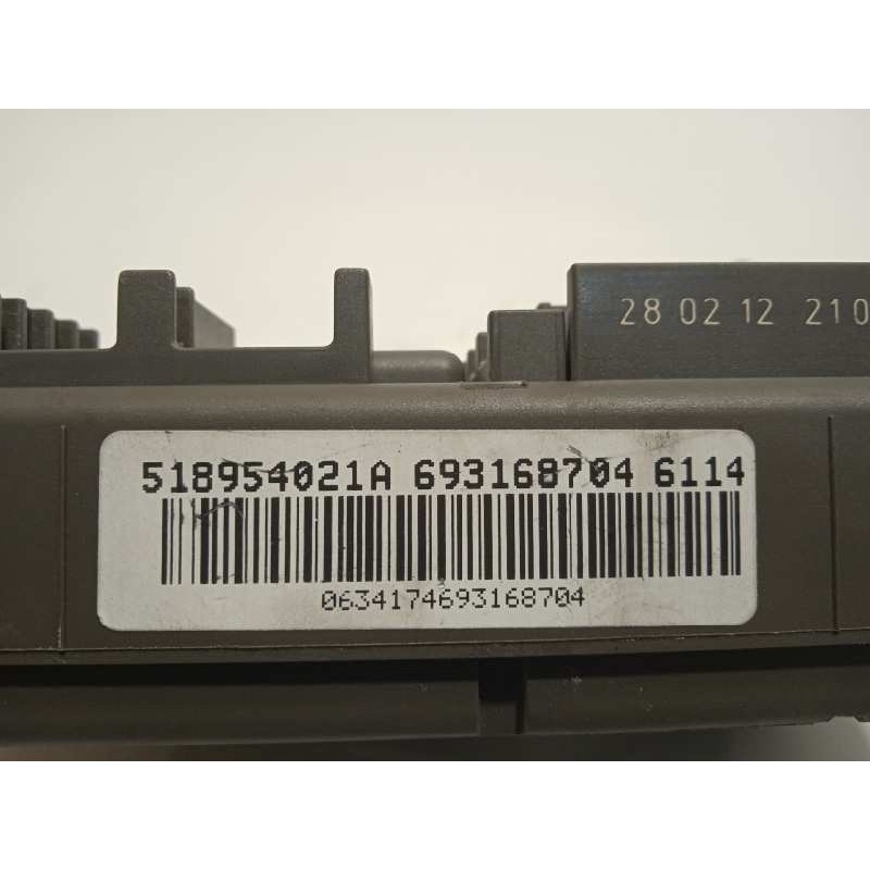 Recambio de caja reles / fusibles para bmw x6 (e71) 5.0i referencia OEM IAM 6931687  61146931687