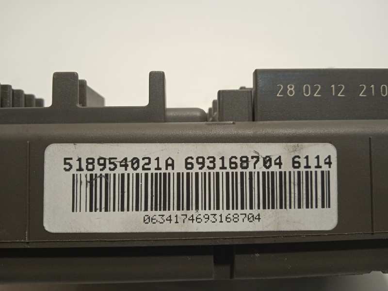 Recambio de caja reles / fusibles para bmw x6 (e71) 5.0i referencia OEM IAM 6931687  61146931687