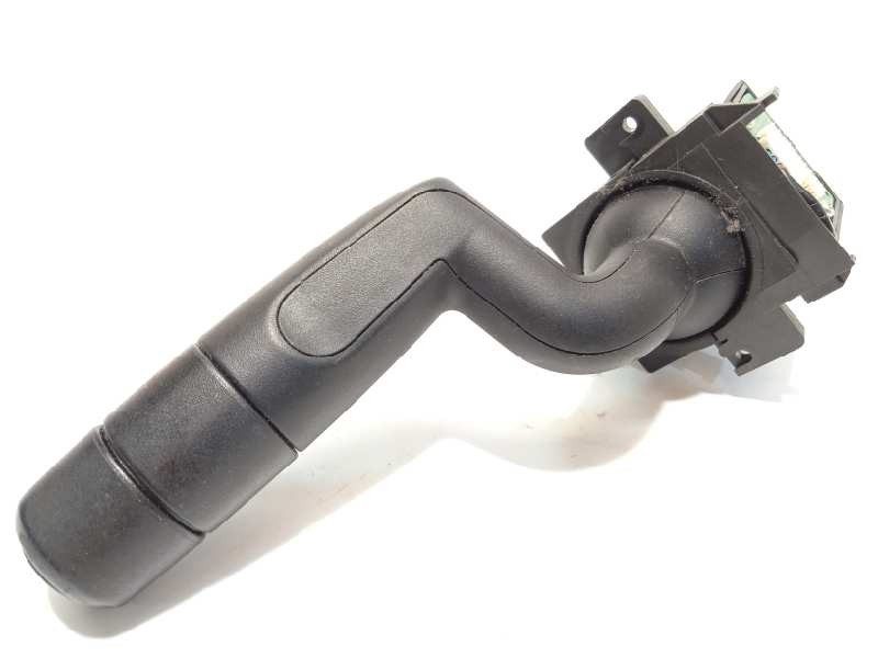 Recambio de mando limpia para land rover freelander (lr2) td4 s referencia OEM IAM 6G9N3F972FC  LR017767