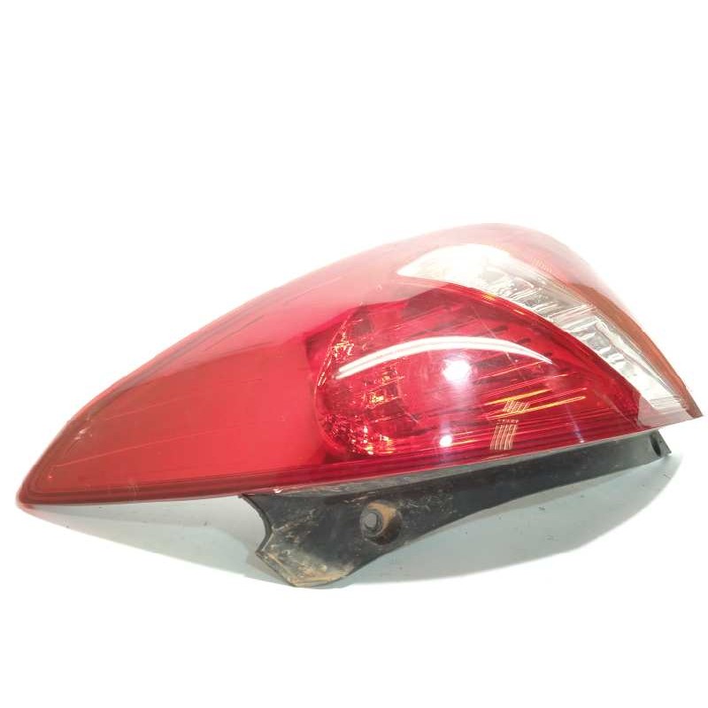 Recambio de piloto trasero derecho para hyundai i20 classic referencia OEM IAM 924024P000  