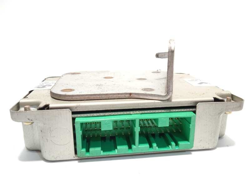 Recambio de modulo electronico para nissan pathfinder (r51) 2.5 dci diesel cat referencia OEM IAM 33084EB41C  