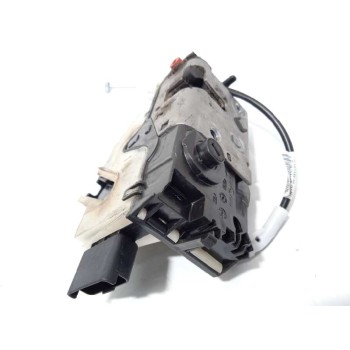 Recambio de cerradura puerta trasera derecha para peugeot 208 business line referencia OEM IAM 9812501180  