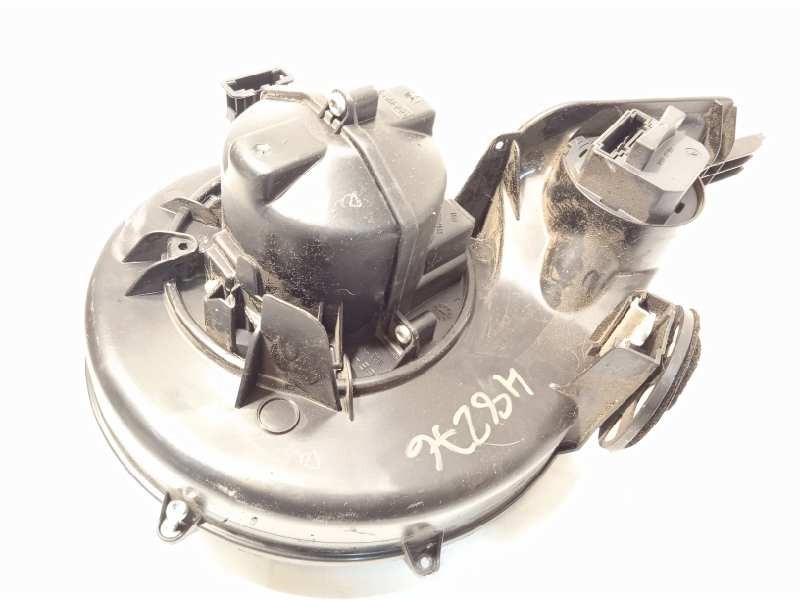 Recambio de motor calefaccion para land rover freelander (lr2) td4 s referencia OEM IAM 6G9N18D413AA  LR016627