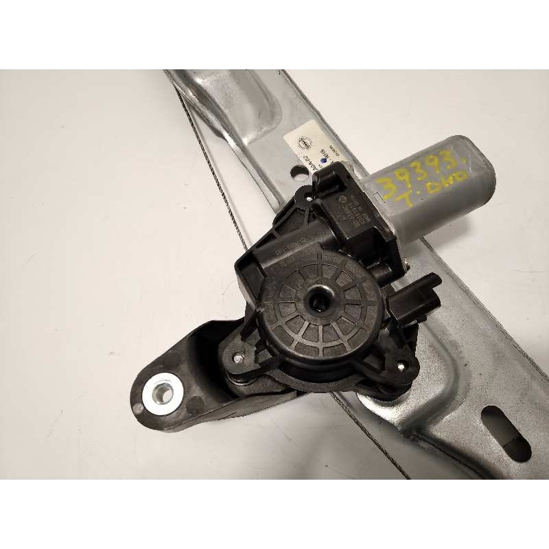 Recambio de elevalunas trasero derecho para nissan qashqai (j11) acenta referencia OEM IAM 827004E0A02  