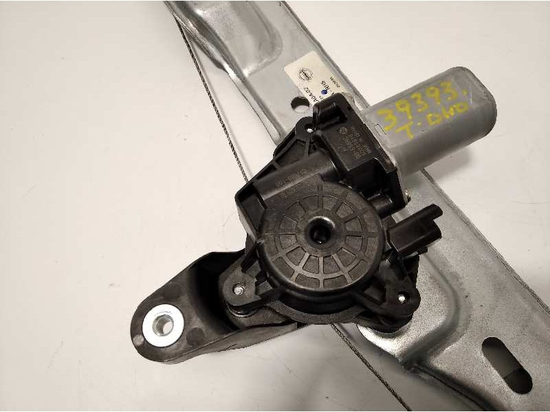 Recambio de elevalunas trasero derecho para nissan qashqai (j11) acenta referencia OEM IAM 827004E0A02  