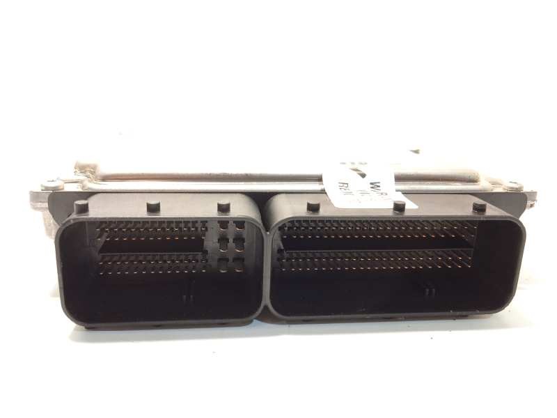 Recambio de centralita motor uce para bmw x3 (e83) 2.0d referencia OEM IAM 7796571  0281011564