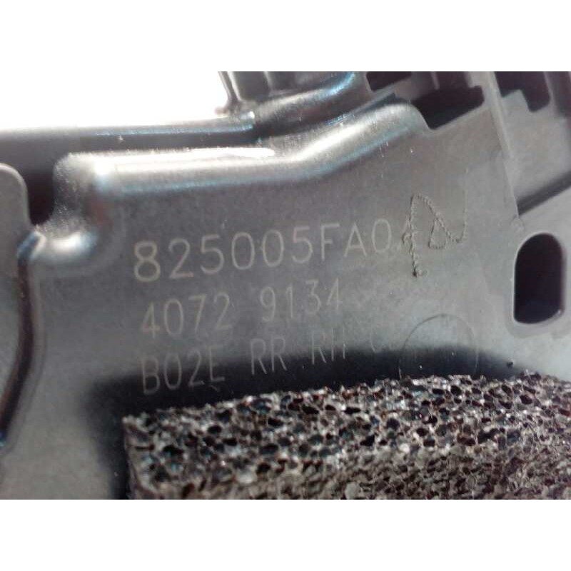 Recambio de cerradura puerta trasera derecha para nissan micra v (k14) 0.9 cat referencia OEM IAM 825005FA0A  