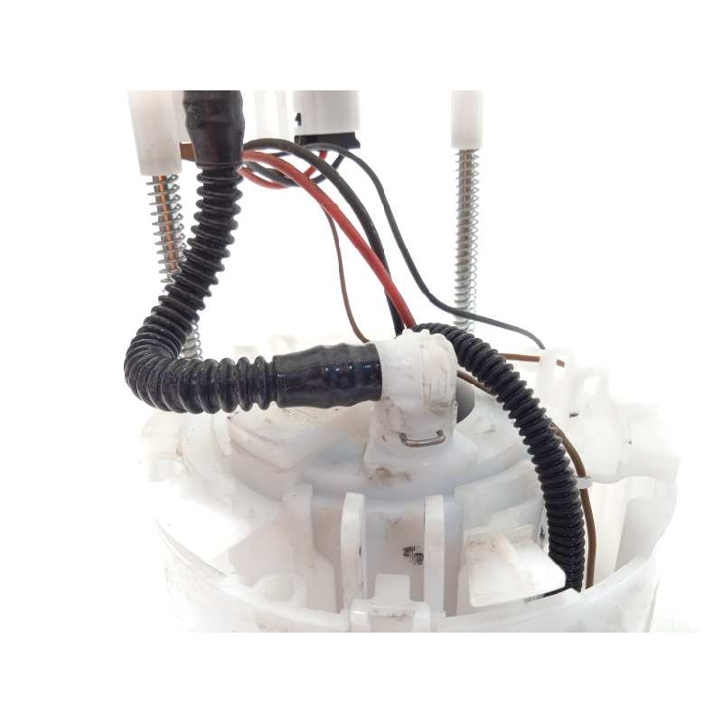 Recambio de bomba combustible para kia niro referencia OEM IAM 31110G2600  