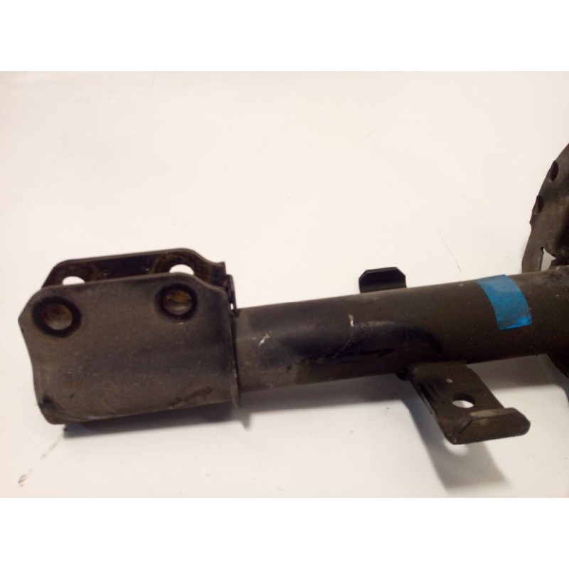 Recambio de amortiguador delantero derecho para renault captur 0.9 energy referencia OEM IAM 543021361R  