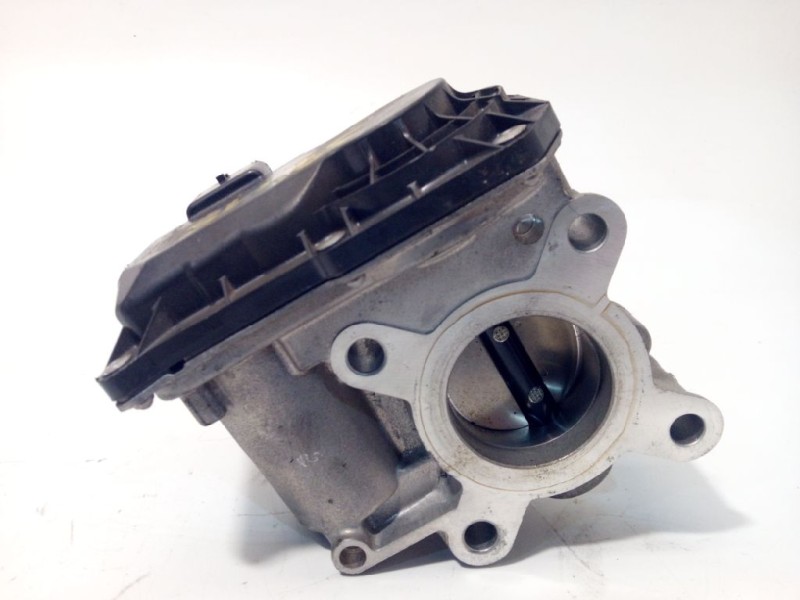 Recambio de caja mariposa para renault captur 0.9 energy referencia OEM IAM 8201171233  