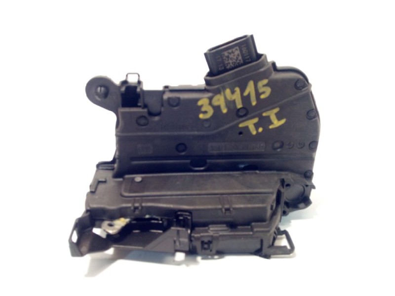 Recambio de cerradura puerta trasera izquierda para renault captur 0.9 energy referencia OEM IAM 805034742R  