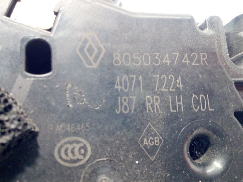 Recambio de cerradura puerta trasera izquierda para renault captur 0.9 energy referencia OEM IAM 805034742R  