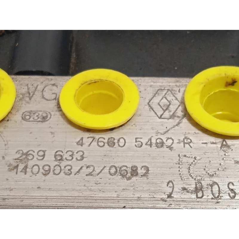Recambio de abs para dacia sandero stepway referencia OEM IAM 476605492R 2265106516 269633