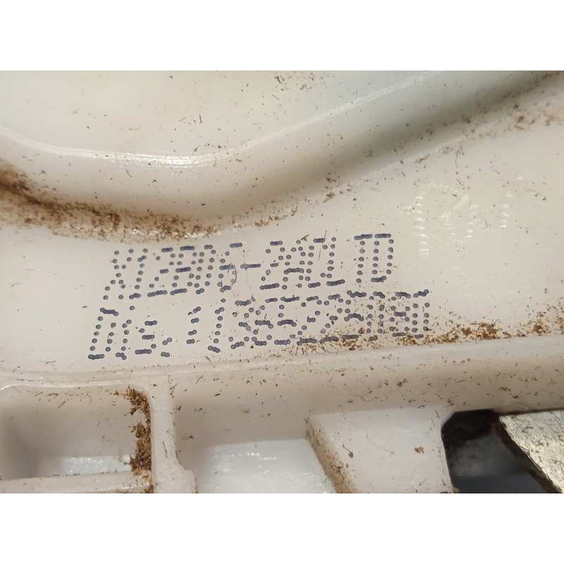 Recambio de cerradura puerta delantera derecha para fiat fiorino básico referencia OEM IAM 1365225080  