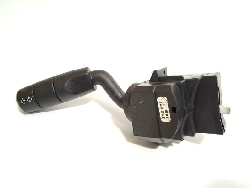 MANDO LUCES XPC500100PVJ 5H2213B302AA8PVJ