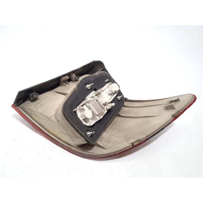 Recambio de piloto trasero izquierdo para mercedes-benz clase b (w245) 200 cdi (245.208) referencia OEM IAM A1698202564  