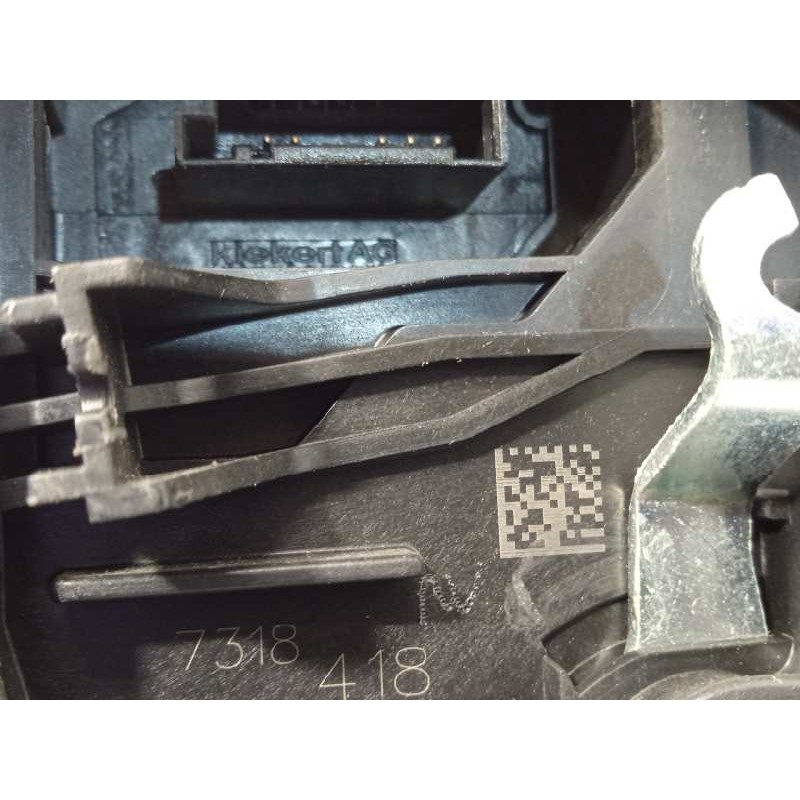 Recambio de cerradura puerta trasera derecha para bmw x5 (e70) xdrive30d referencia OEM IAM 7318418  51227318418