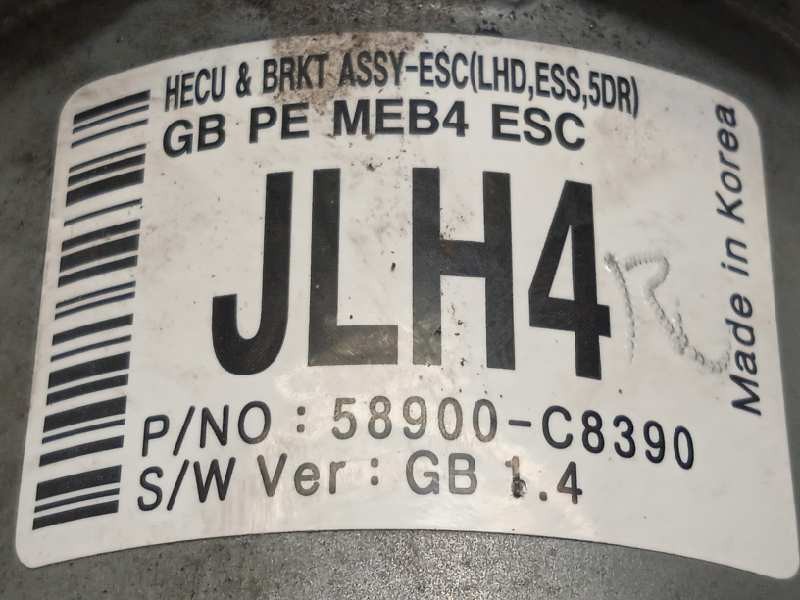 Recambio de abs para hyundai i20 active tecno referencia OEM IAM 58920C8390 6158945200 C858924650