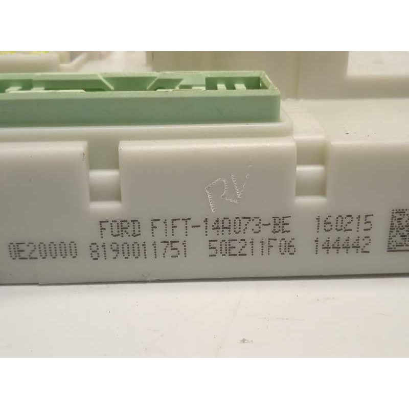 Recambio de caja reles / fusibles para ford focus lim. titanium referencia OEM IAM F1FT14A073BE  F1ET9A340AA