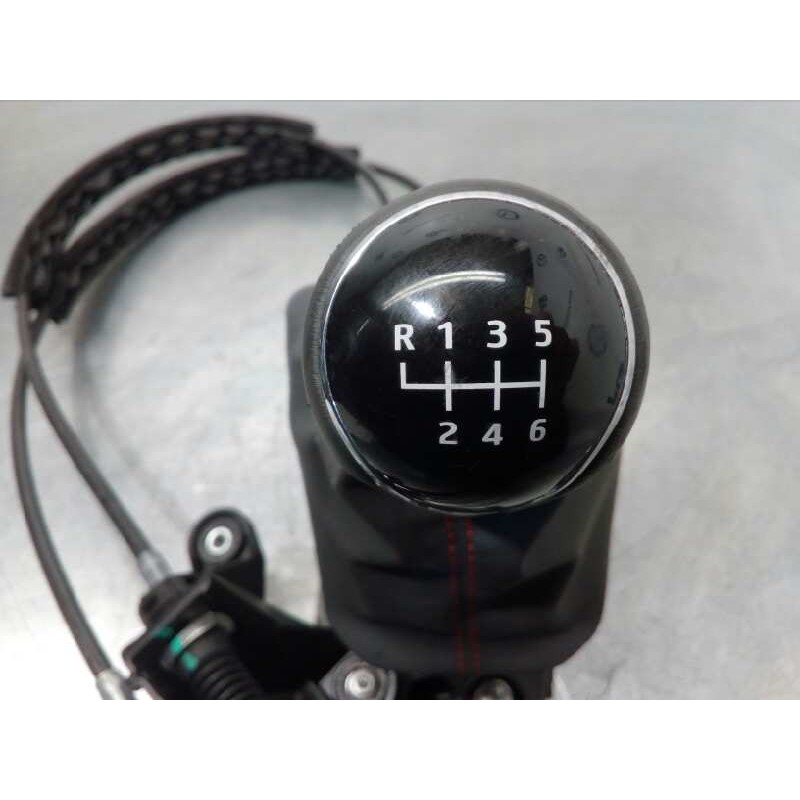 Recambio de palanca cambio para seat arona fr referencia OEM IAM 2Q0711049K  