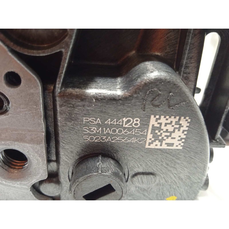 Recambio de cerradura puerta trasera derecha para peugeot 208 (p2) active referencia OEM IAM 9844412880  