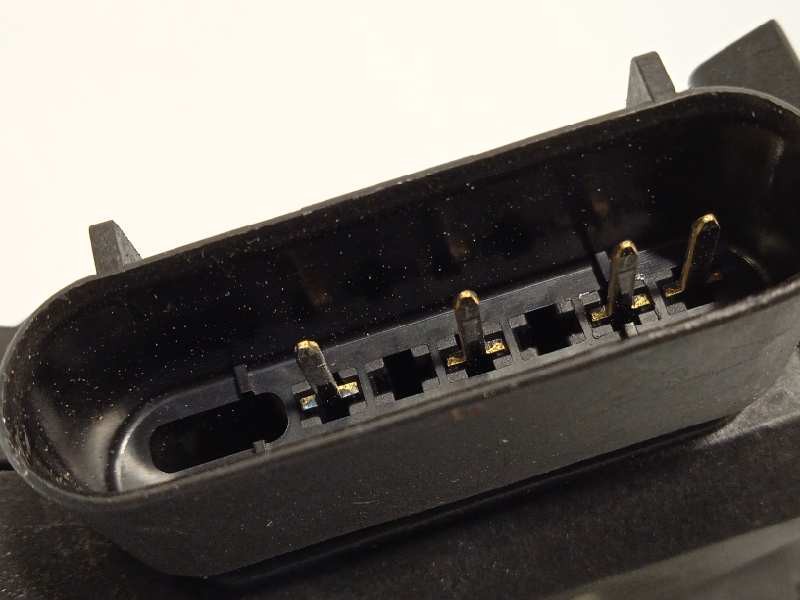 Recambio de cerradura puerta trasera izquierda para ford focus lim. titanium referencia OEM IAM BM5AA26413AF  