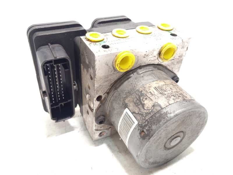 Recambio de abs para kia cee´d gt-line referencia OEM IAM 58920A2230 6158945200 A258920800